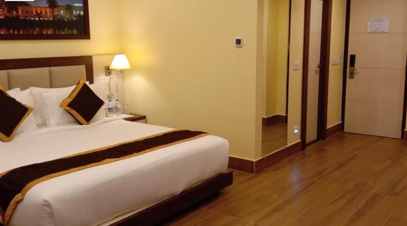 Hotel Rimi International Agartala Exterior foto